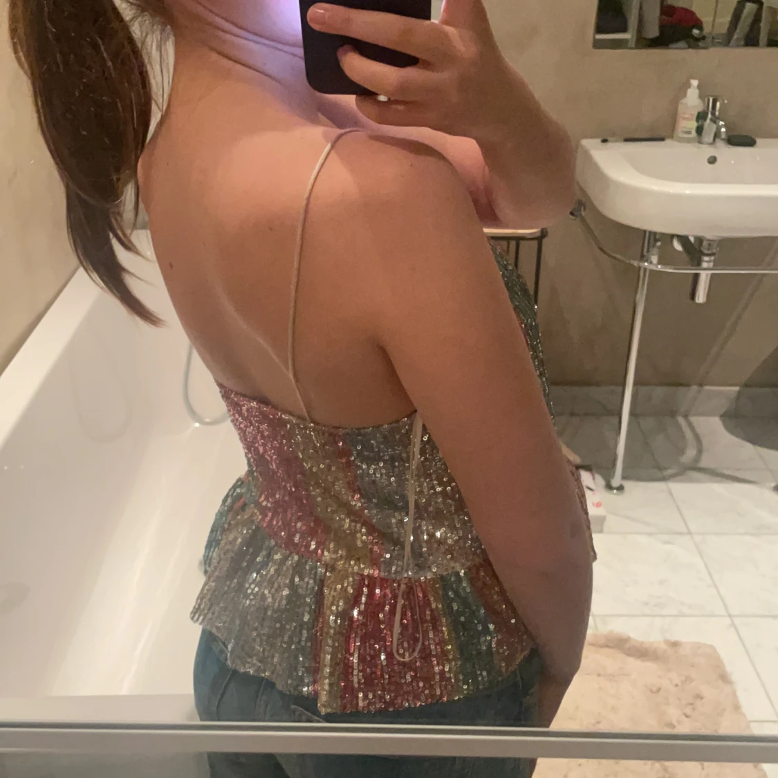 Glittrigt linne  - 90