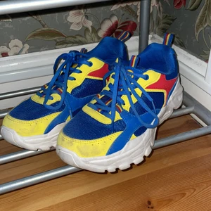 Lidl skor st 38 - Använts få gånger, tvättas innan fraktnig!!