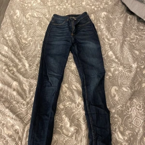 Jeans  - Skinny jeans från h&m. Storlek 34, bra kvalitet 