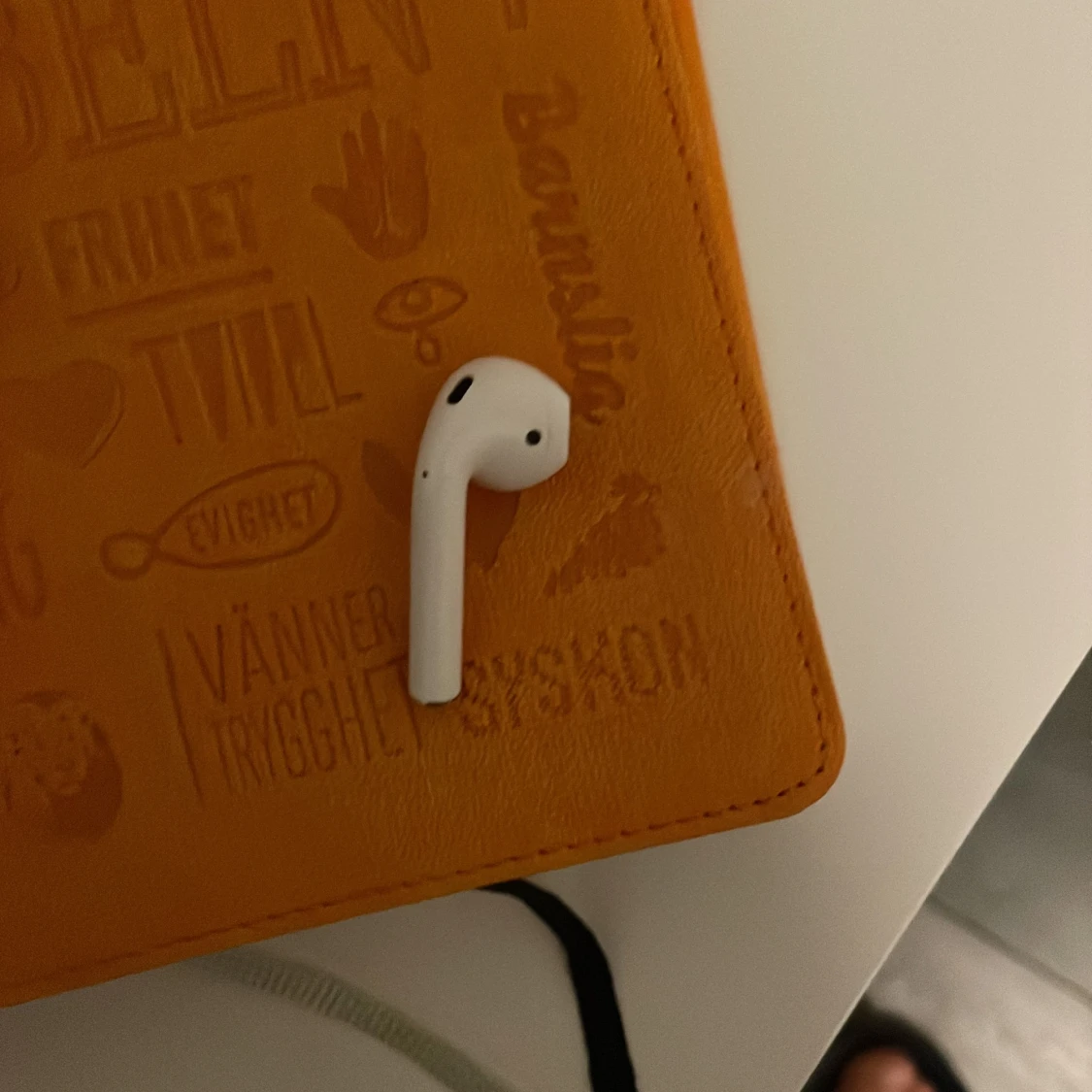 HÄGER AIRPOD