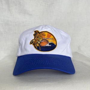 Cozy Sunset Cap - FRI FRAKT!  Ansvarsfull och smart shopping med begagnad, oanvänd bomullskeps. Storlek: One Size Material: 100% bomull