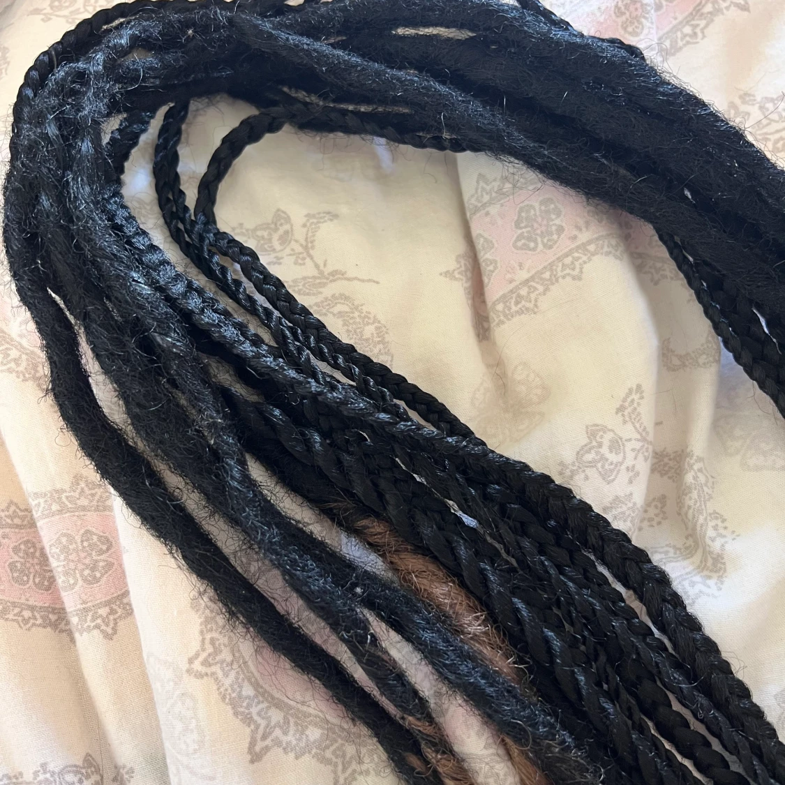 Accent dreads  - 91