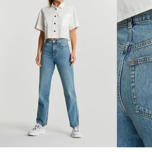 90s high waist - Strl 32 men passar som 34. 90s high waist jeans ifrån gina. Helt nytt skick o säljer pga inte min stil längre. Slutsålda på sidan