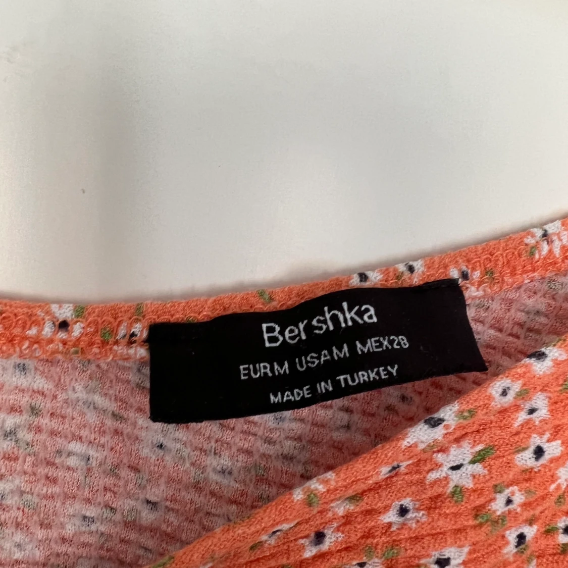 Topp från Bershka - 91