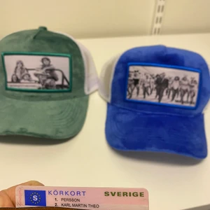 Maggiore keps  - Maggiore keps helt nya 10/10 749kr styck kommer med box dustbag och box skriv privat för mer info. För både man och dam. Blå kommer med en unlimited dustbag. 