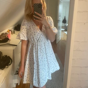 Klänning , NAKD - Klänning från NAKD i storlek S, aldrig använd 