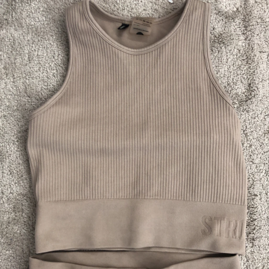 Tränings tights och topp från stronger 