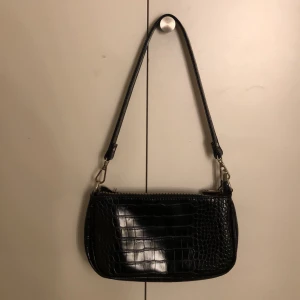 Handväska  - Fin handväska från Ginaticot!🫶