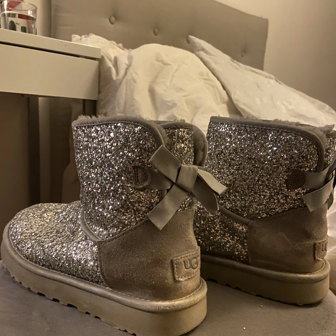 Glittriga uggs 