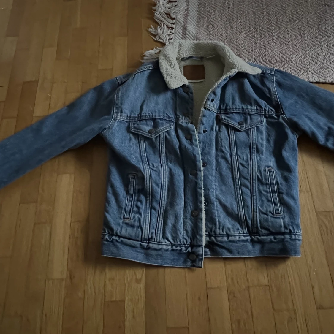 Fodrad Levis Jeansjacka - vinterjacka- Xs