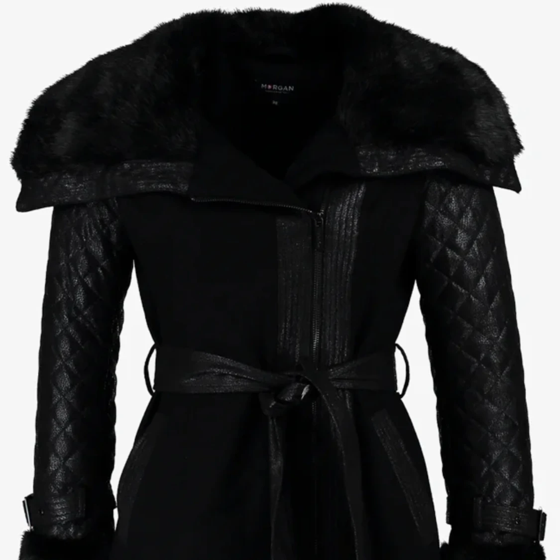 Kort kappa / rock från Morgan De Toi storlek 38 - 90