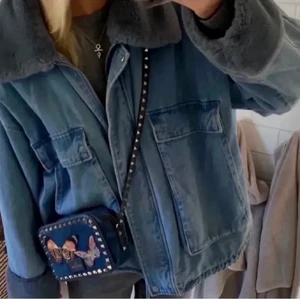 Bohoo jacka - Snygg bohoo jacka använd en gång! 