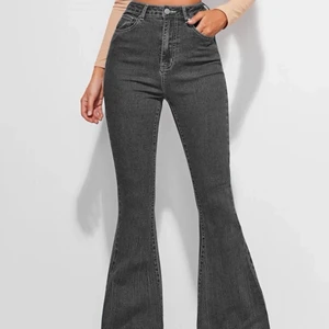 Snygga cowboy jeans - I bra-skick (Men fick fel storlek och kunde inte lämna tillbaka dem) men annars jätte snygga! (Oanvända)