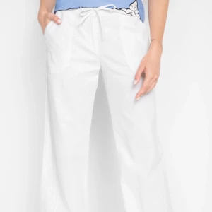 Linnebyxor  - Säljer dessa fina vita linnebyxor som jag inte har använt. Säljer dom för att de är för stora för mig!