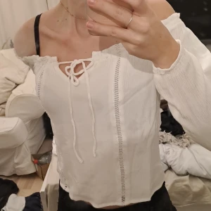 Blus - Jätte fin och luftig.