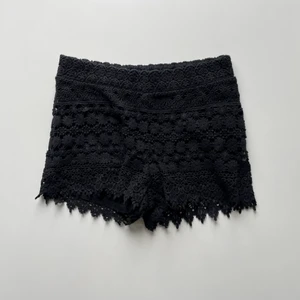 Virkade shorts - Virkade shorts