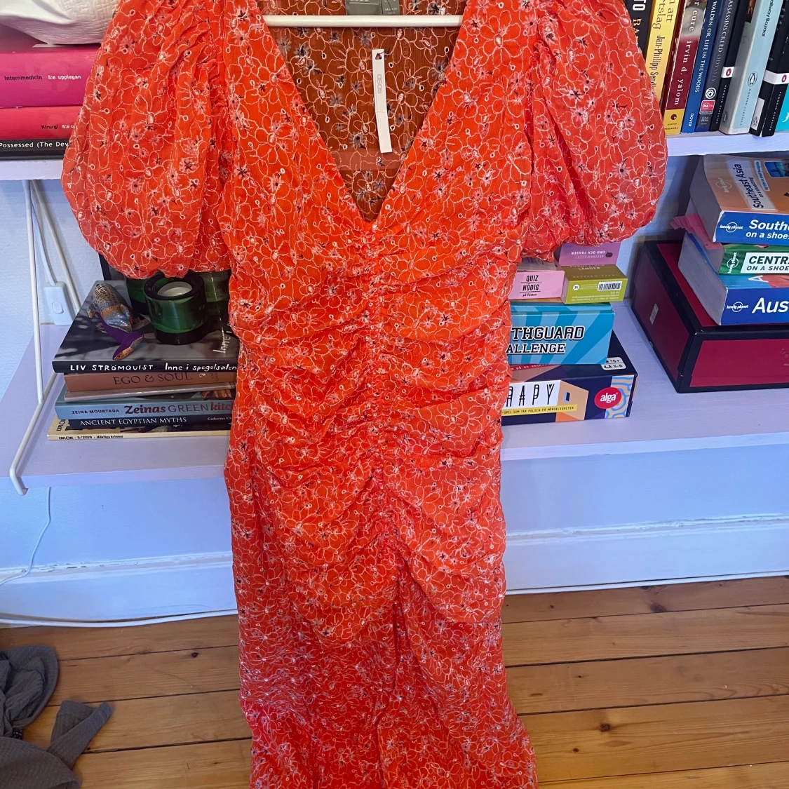 Blommig långklänning