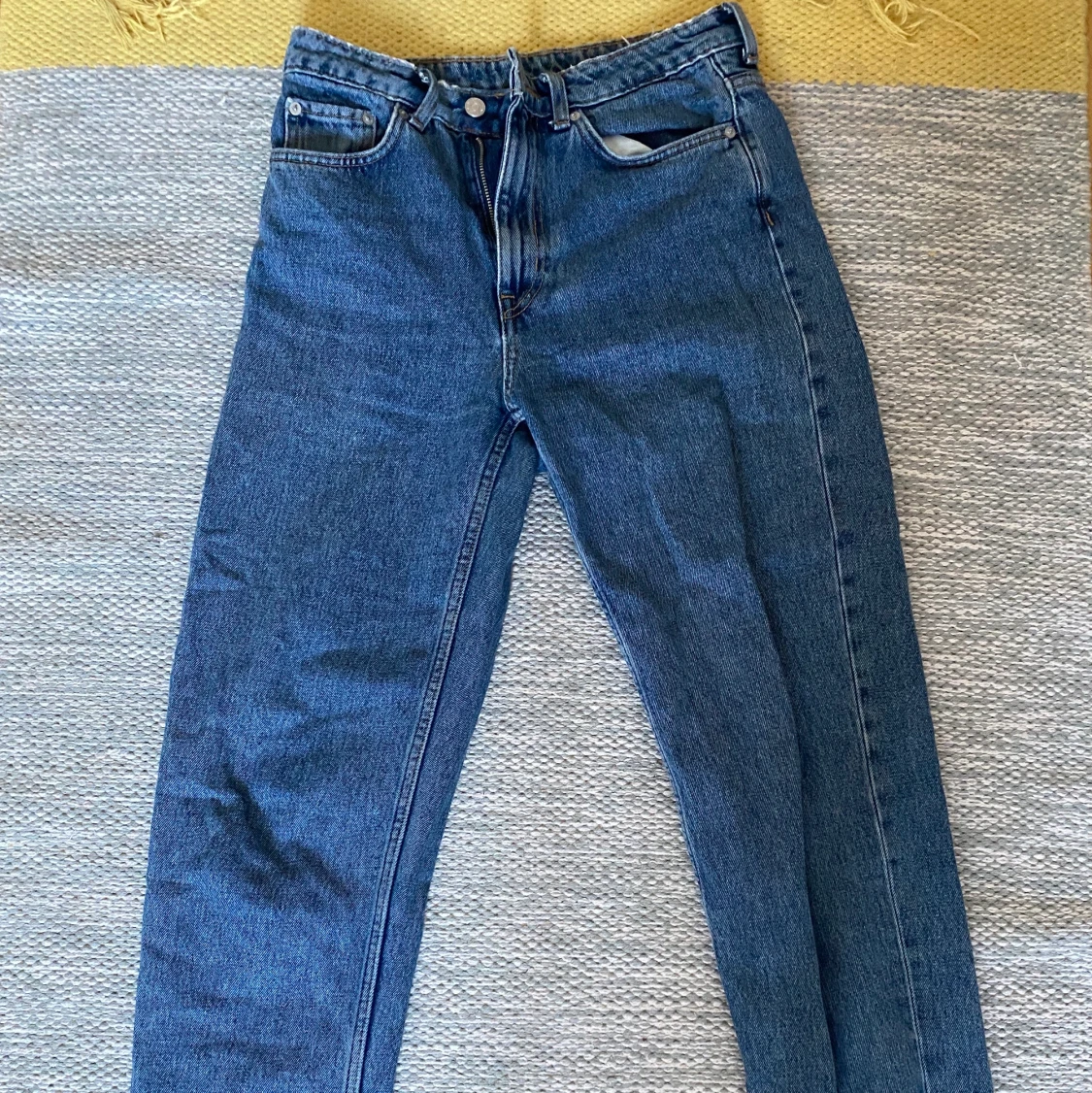 Supersköna momjeans  - 90