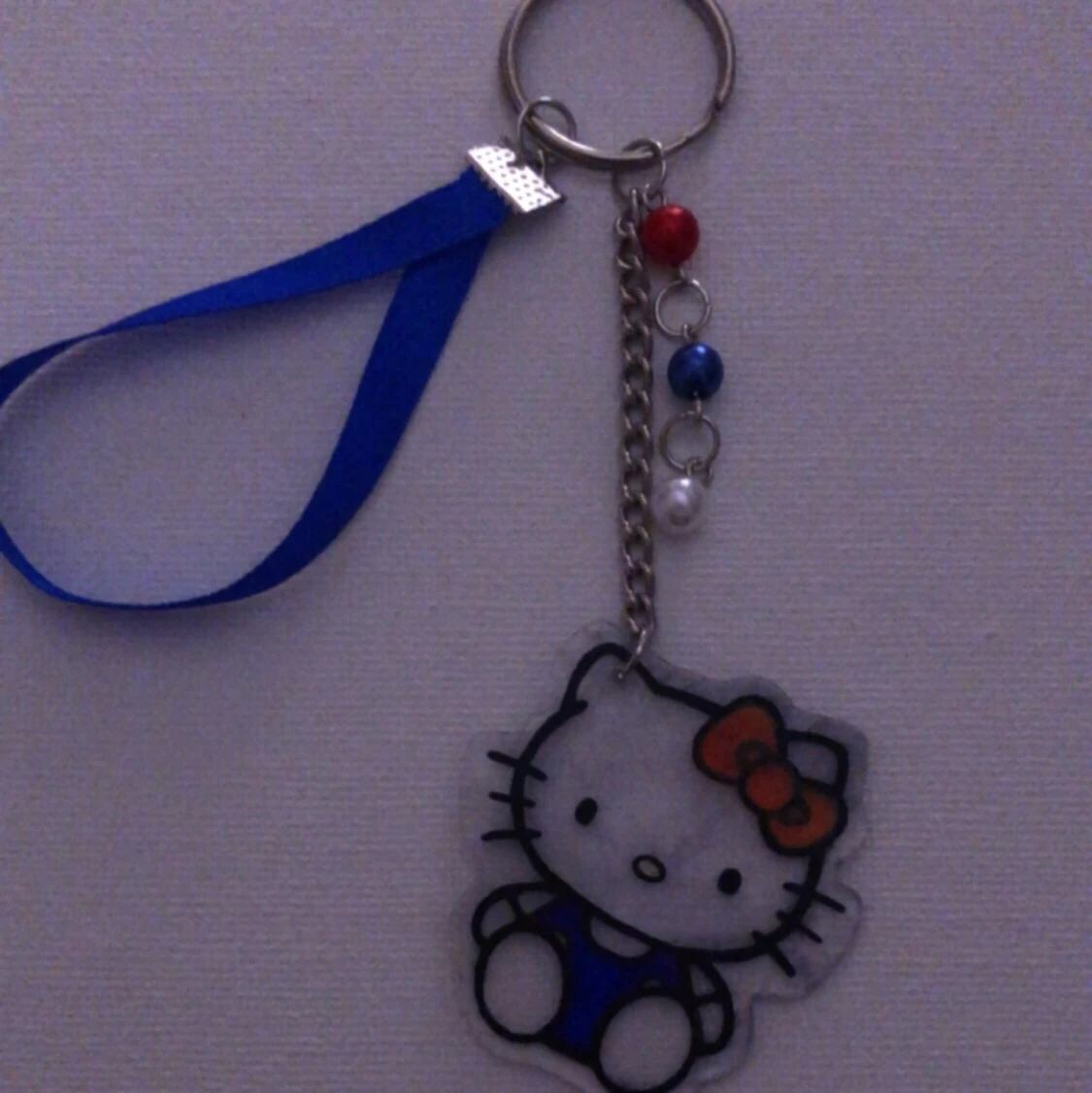 hello kitty nyckelring <3