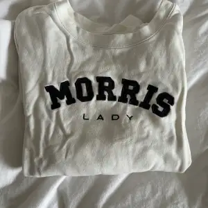 Super snygg college tröja från Morris som tyvärr inte kommer till användning längre… Väldigt fint skick! 