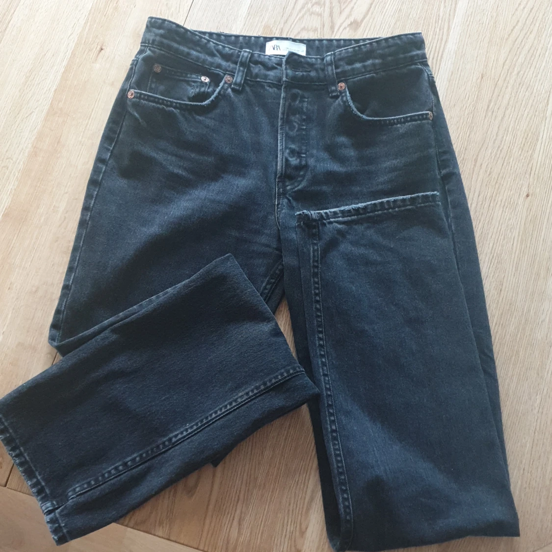 Zara jeans - 90