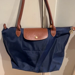 Långchampväska  - Säljer min fina longchamp väska d