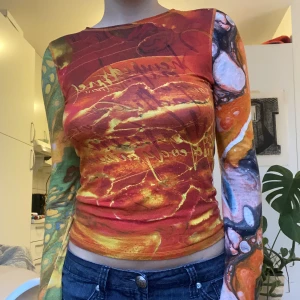 Jaded London tröja - Så fin tröja från jaded london kollektionen med sydney carlsson, i nyskick 🧚🏻Helt slutsåld på hemsidan! Super stretchig material så passar de flesta storlekarna. Frakt: 30kr