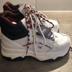 För kvinna - Helt nya