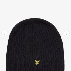 Lyle and scott mössa - Typ helt oanvänd 