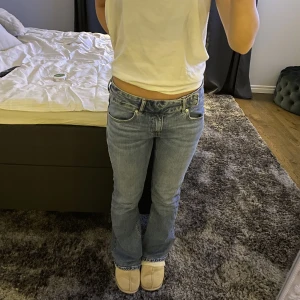 Booucut jeans  - Aldrig använt 