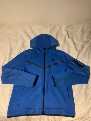 Nike tech fleece - Nike tech blå St M Byxor 500 Kofta 700  Cond: 7,5/10