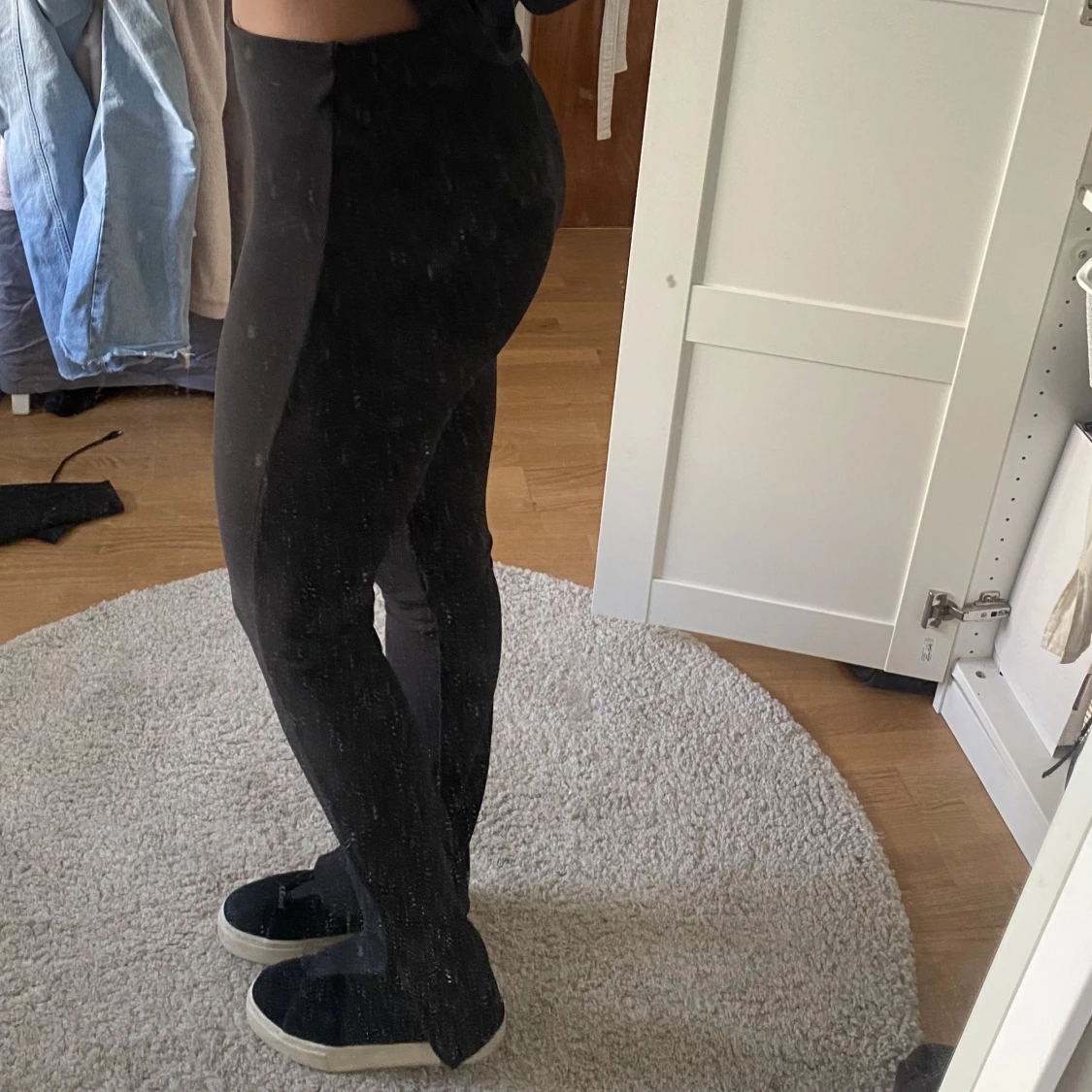 Svarta ”kostymbyxor”