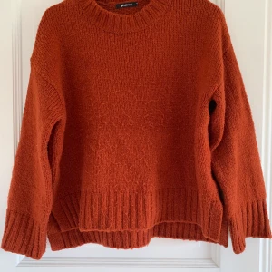 Tröja - Stickad tröja i storlek S