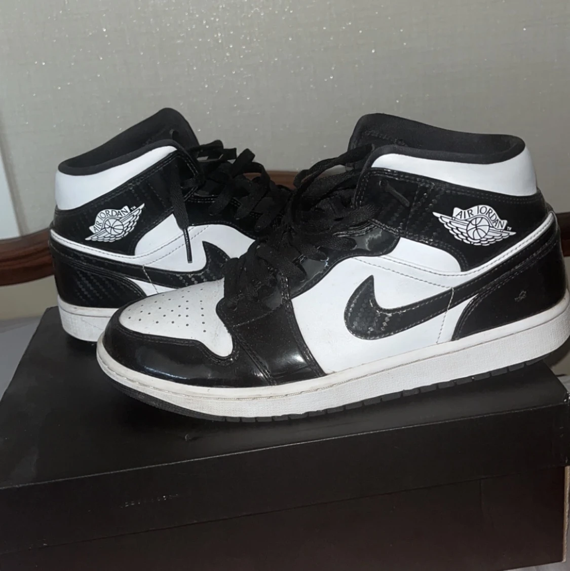 Jordan 1 Carbon Fiber