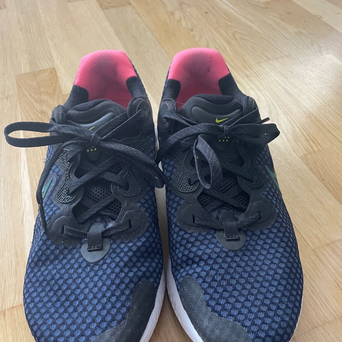 Nike dam löparsko - 90