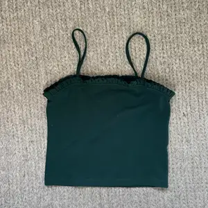 Gulligt grönt linne från Bikbok i stl XS