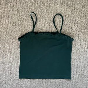 Bikbok Grönt Linne stl Xs - Gulligt grönt linne från Bikbok i stl XS