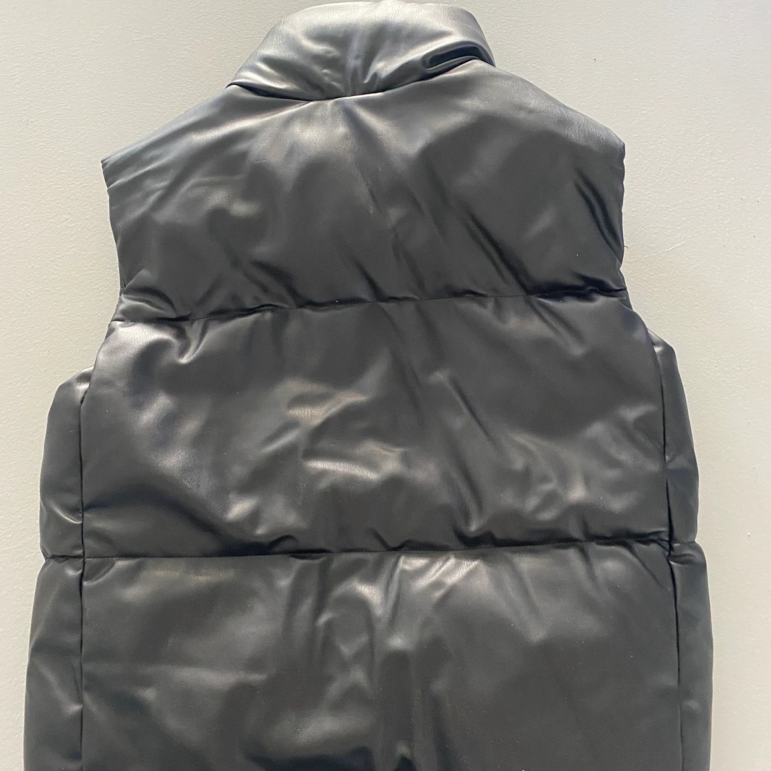 Zara skin väst  - 90