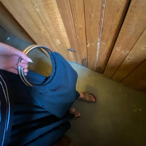 Filippa K väska - Säljer denna fina väska, hämtas i Hjorthagen! 