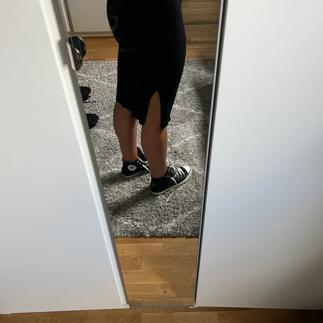 Svart stickad kjol  - 90