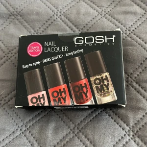 Nagelack  - Fina nagellack, dom är inte använda 