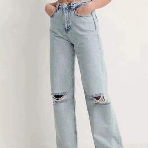 Jättefin jeans helt ny och oanvänt 💗 FRI FRAKT :)