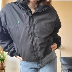 Boomerang bomberjacka - Bimberjacka från boomerang. I storlek s passar bra på storlek 36.