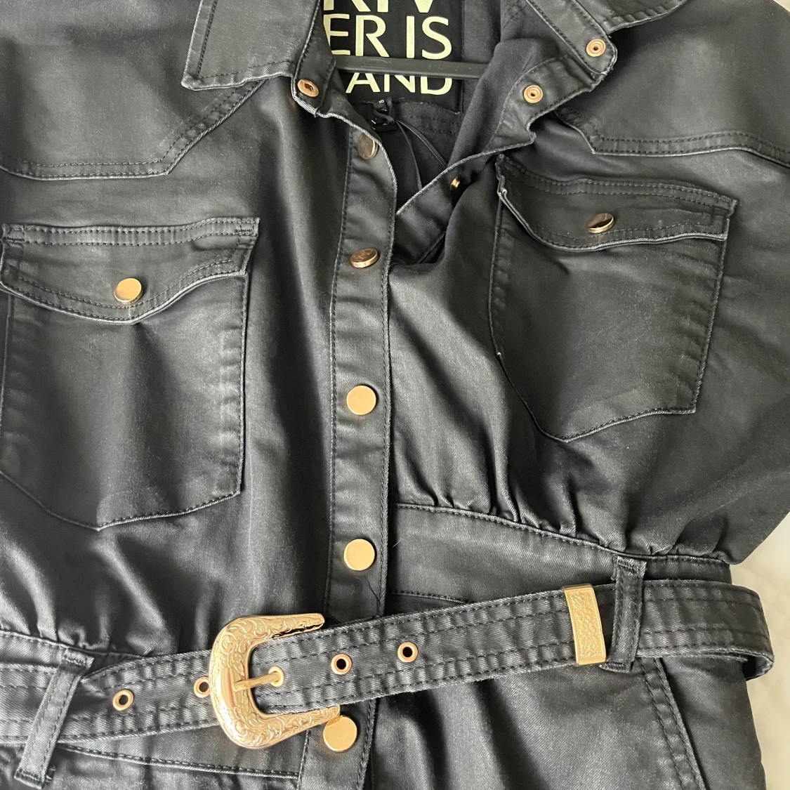 River Island klänning - 90