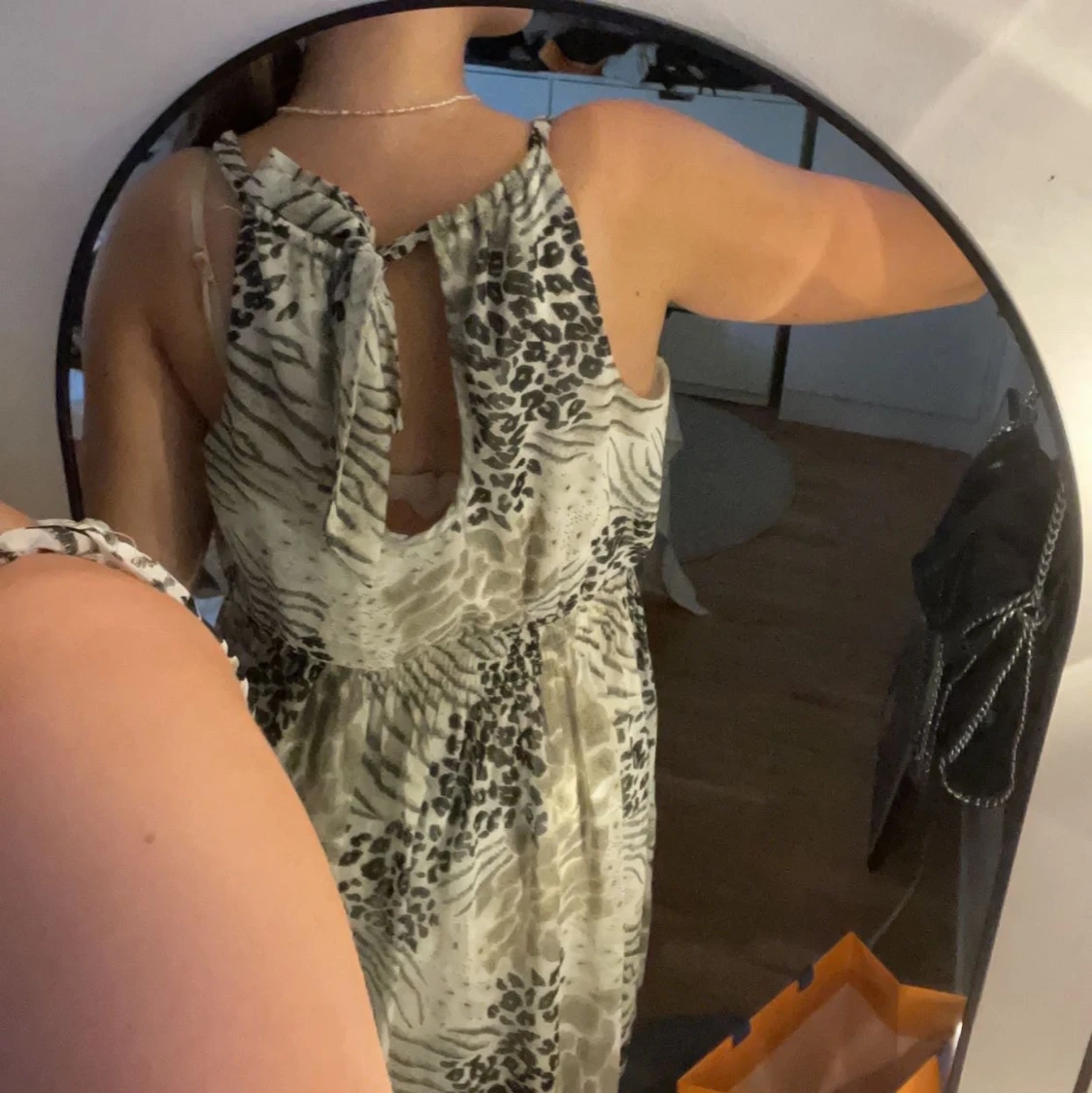 Mönstrad klänning GinaTricot - 90