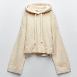 Zara hoodie i ull - Säljer denna fantastiska ull hoodien från zara då den inte kom till användning. Knappt använd, köpare står för frakt. Storlek M, passar xs & s bra med. Många intresserade, KÖP DIRKET FÖR 300kr + FRAKT 