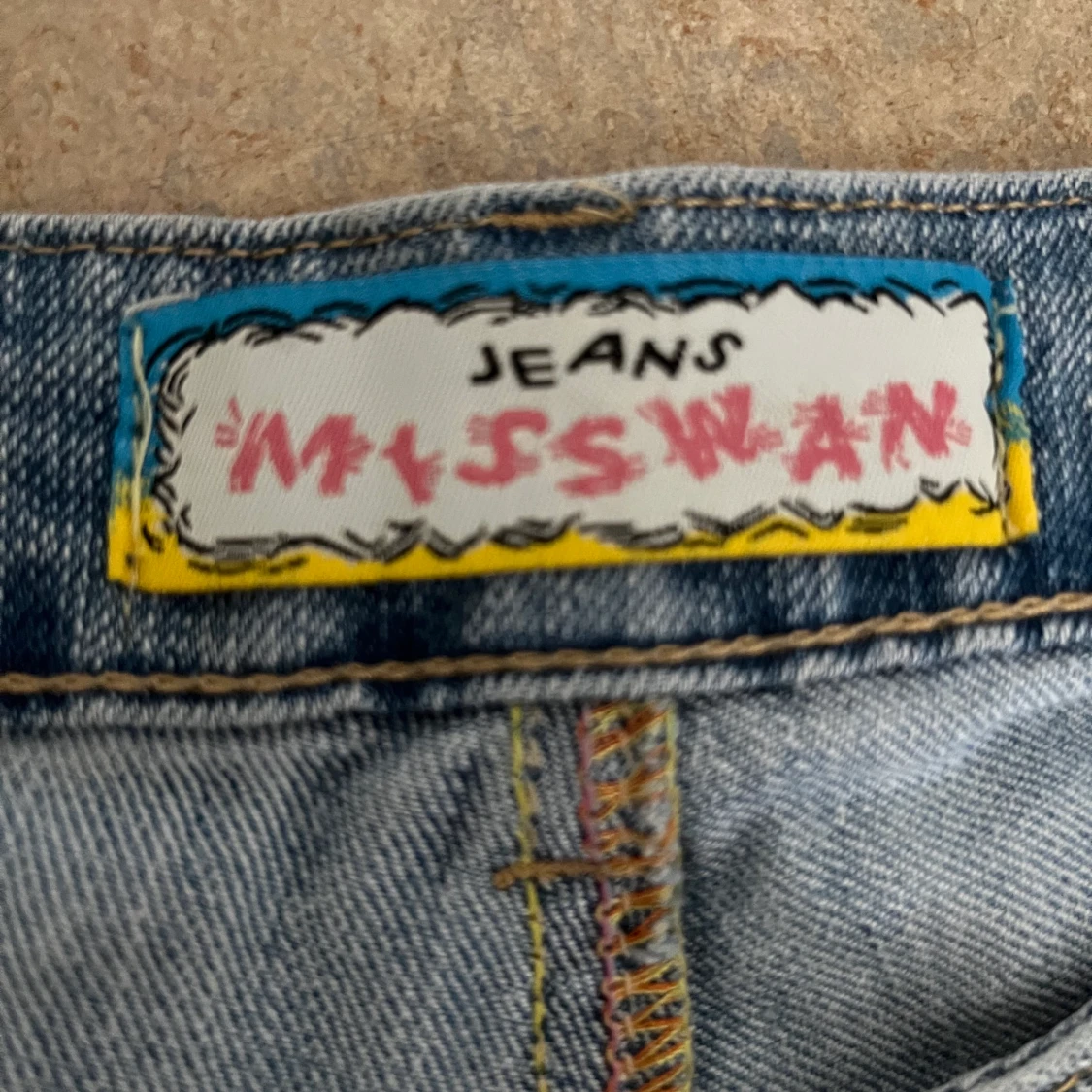 Low raised jeans shorts  - 91