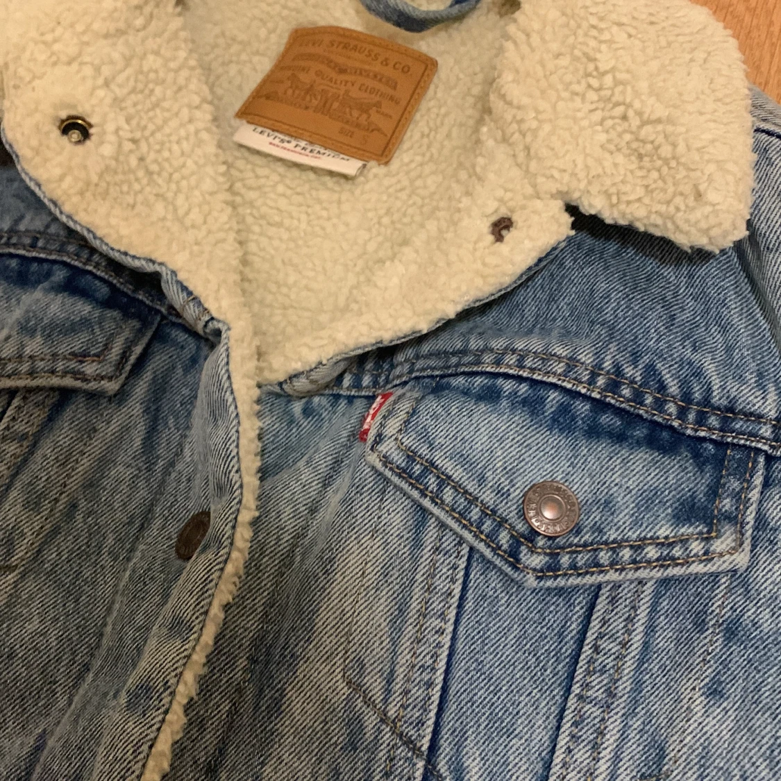 Levis jacka storlek S - 90