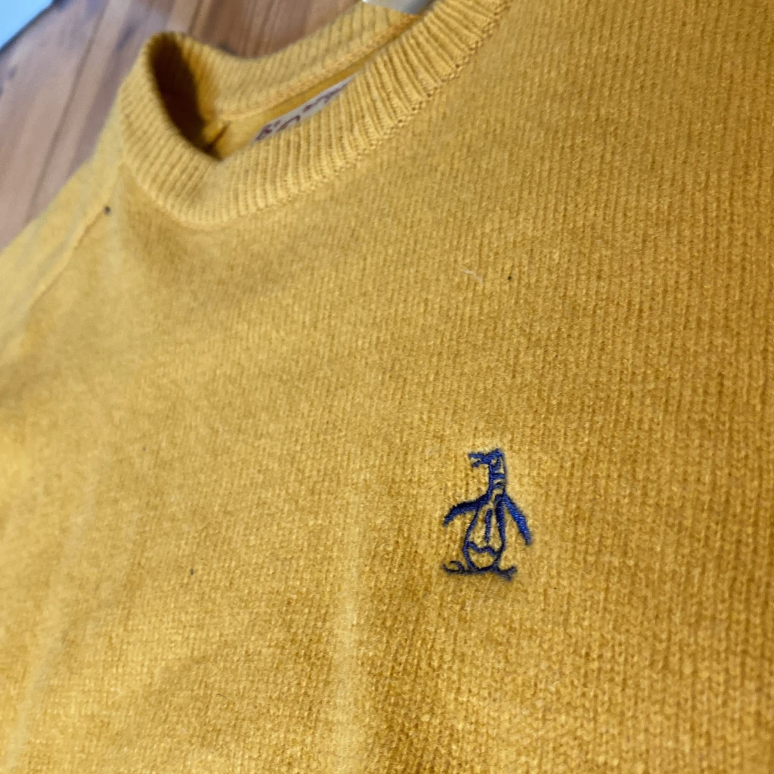 Penguin stickad storlek: S - 90