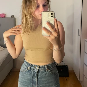 oneshoulder tröja - används ej💕